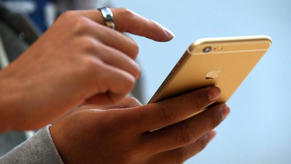 5 aspecte la care sa fii atent/a atunci cand iti schimbi telefonul mobil