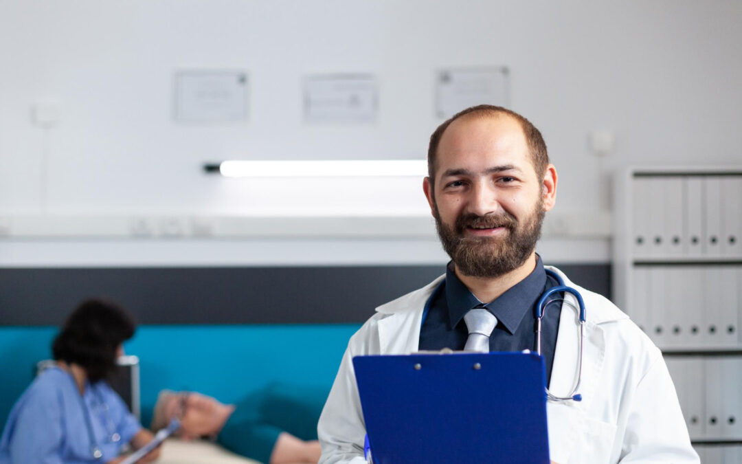 Papucii ortopedici sunt foarte importanti pentru cadrele medicale