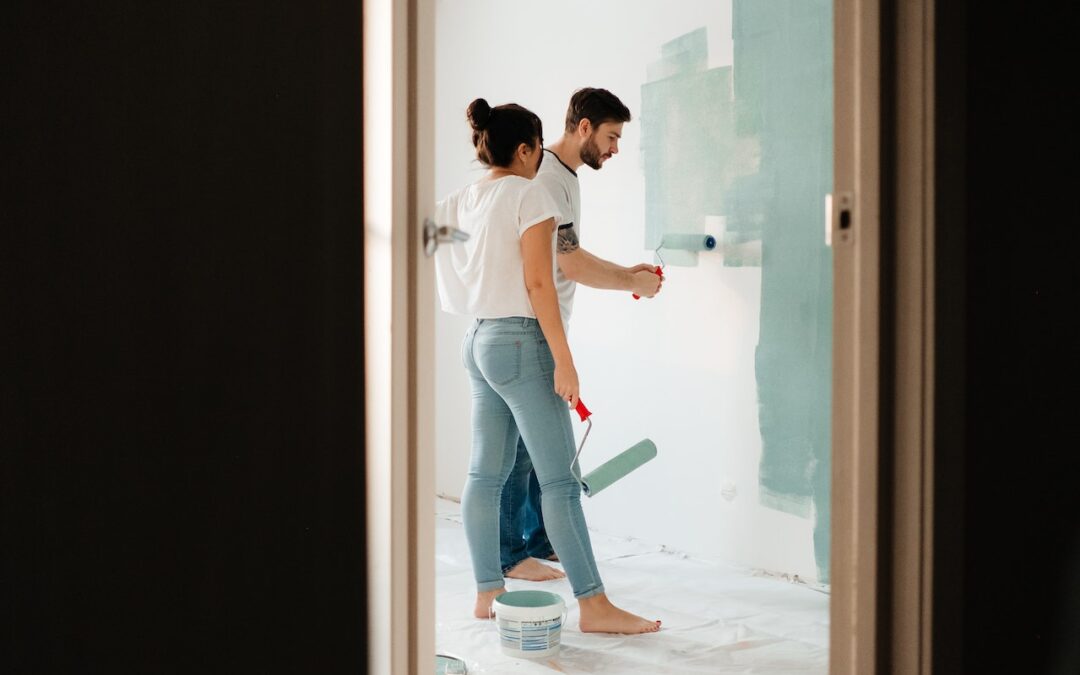 Cum să alegi grundul sau amorsa potrivită pentru proiectul tău de renovare?