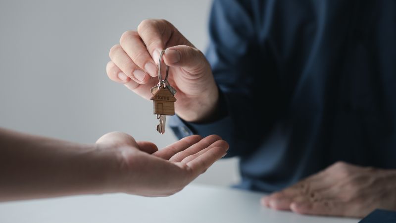 5 greșeli comune pe care le fac studenții când caută apartamente de închiriat