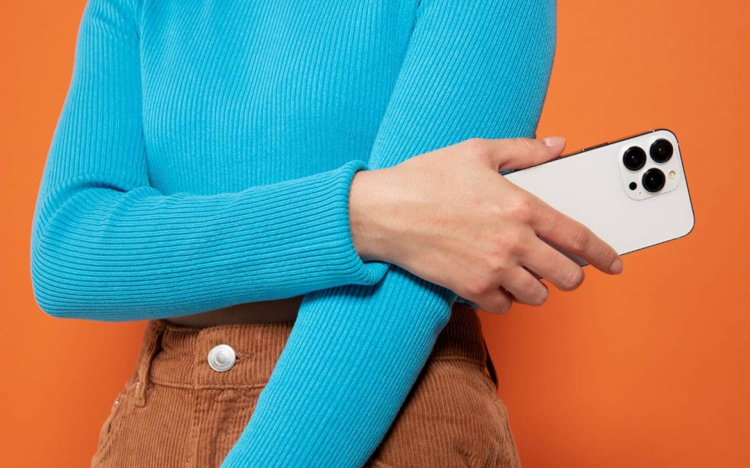 Gadgeturi și accesorii potrivite pentru antreprenorii care dețin un iPhone 15 PRO și sunt preocupați de sănătatea lor