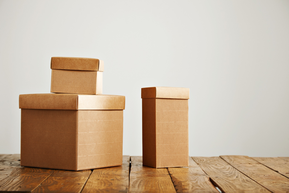 Ce rol joacă ambalajele din carton în logistica și transportul produselor?