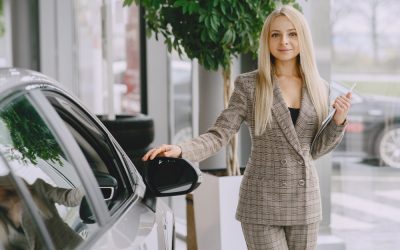 Rent a car pentru nuntă în Cluj – opțiuni de lux și prețuri