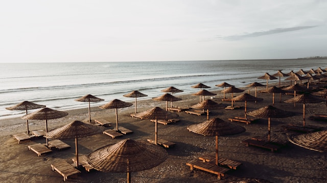 Mamaia sau Eforie Nord? O comparație onestă pentru bugetul tău