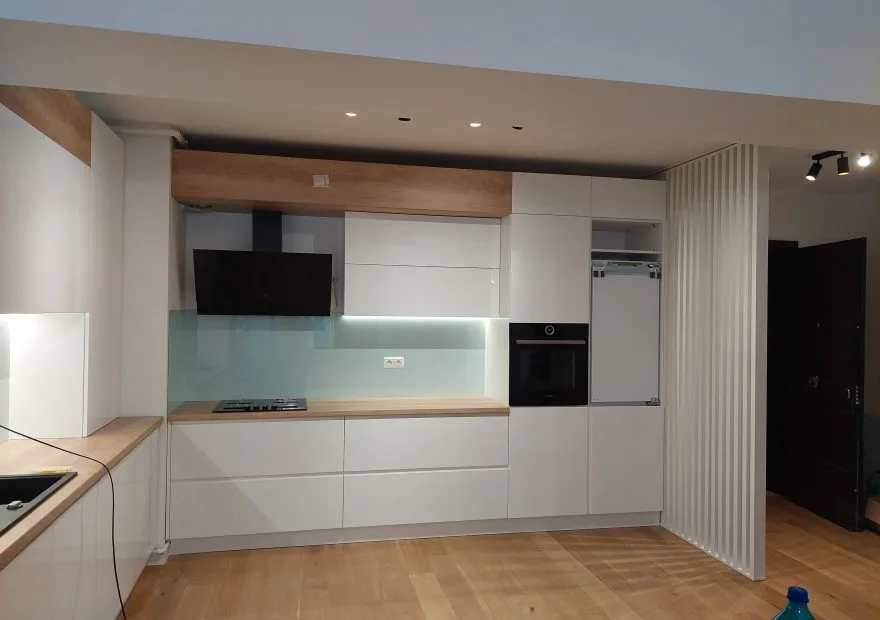 Mobilier la Comandă București: Soluții Personalizate pentru Locuințe Moderne