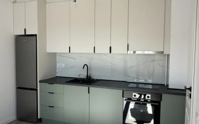 Mobilă Bucătărie Personalizată: Cum Obții Bucătăria Perfectă pentru Spațiul Tău